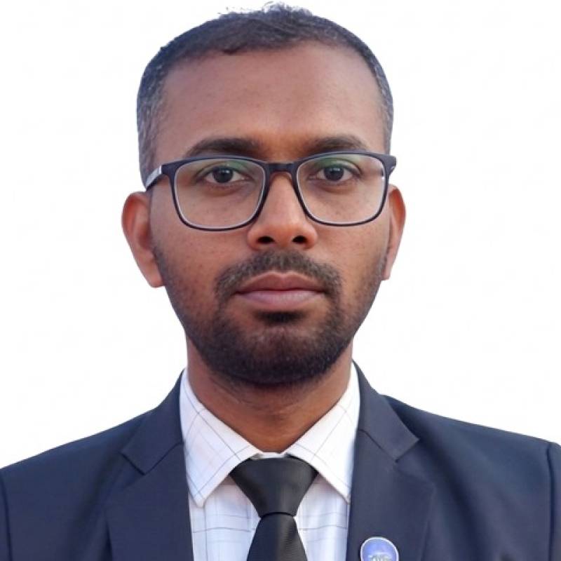 Sexy Gast Ayat Hasan 28 from Bangladesh
