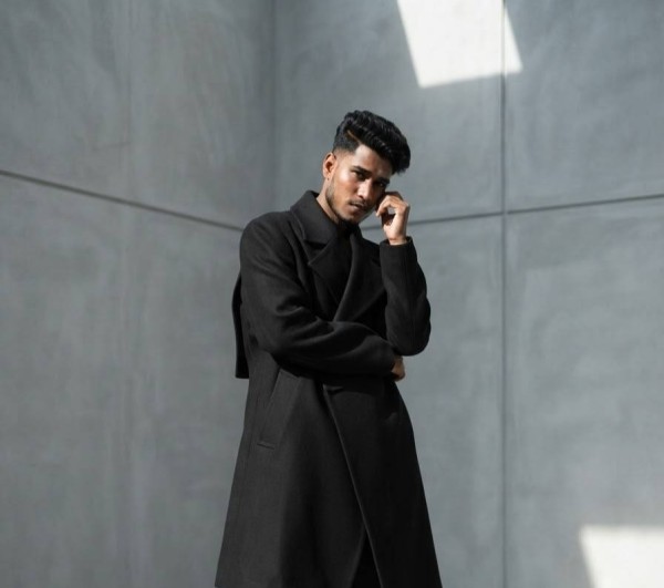Tatlı Öğrenci Shohag 22 from Bangladesh