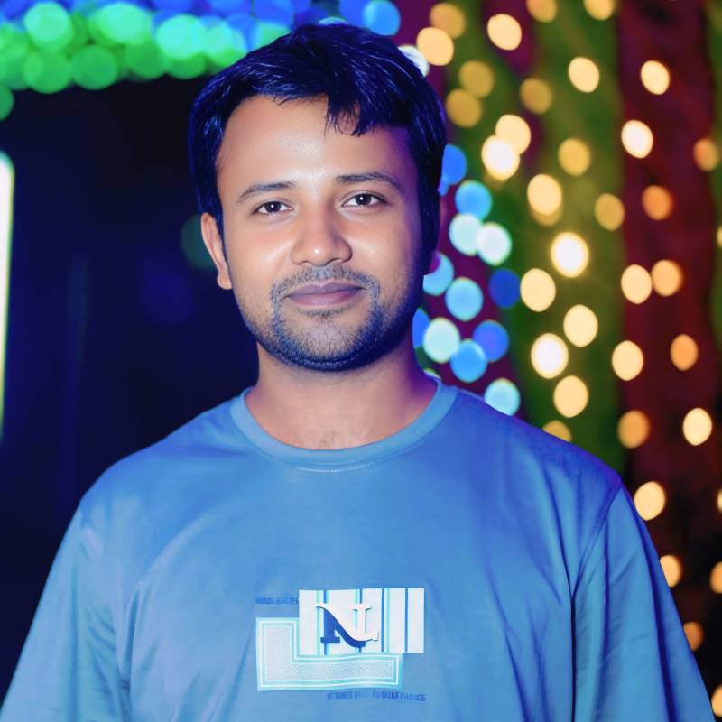 Güzel Adam Niloy 32 from Bangladesh