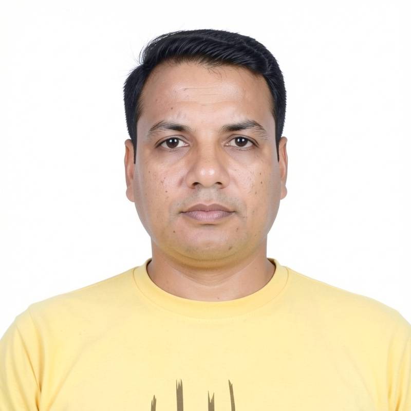 Hot Guy Ratan 32 from Bangladesh
