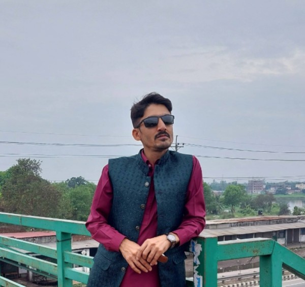 Charmante Gentleman Manjur Rahaman 35 from Bangladesh