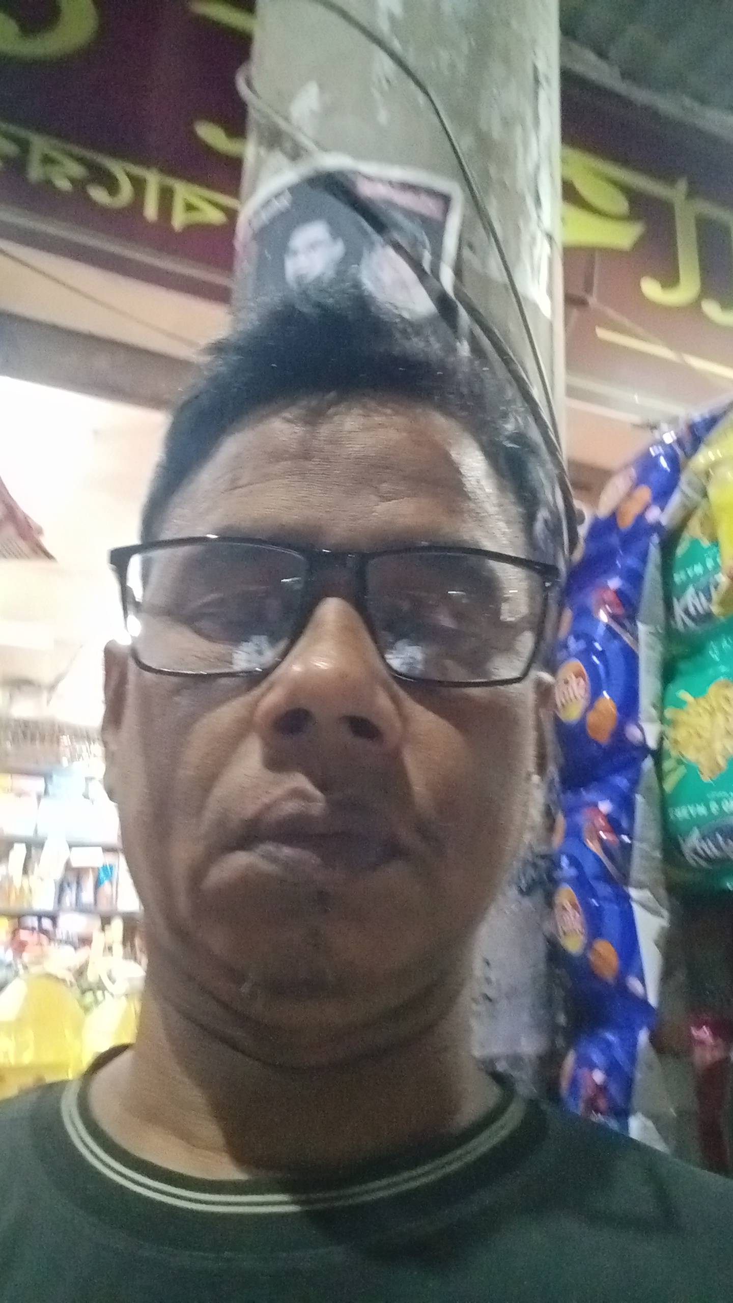 TAREK95406