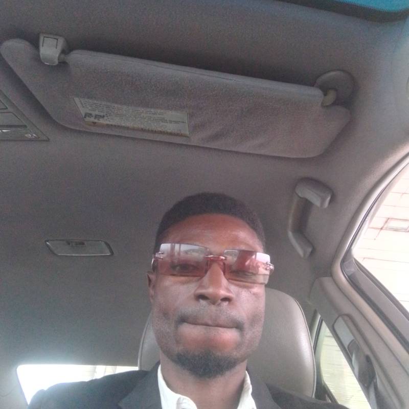 Soltera Tipo Kelvino 30 from Nigeria