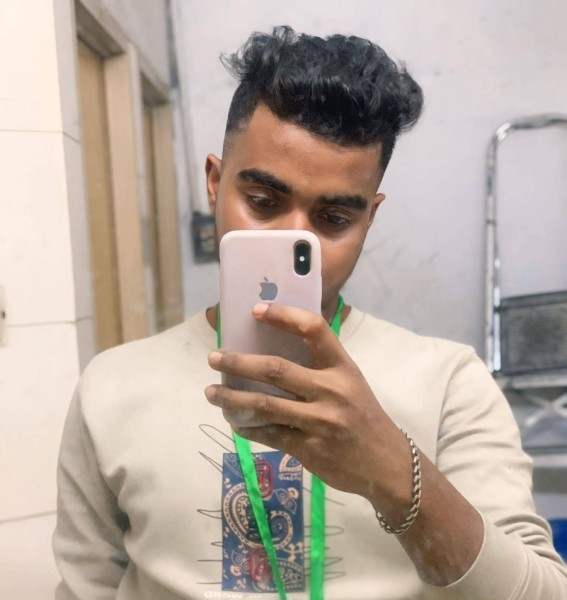 Schön Typ Prince Reshad 26 from Bangladesh