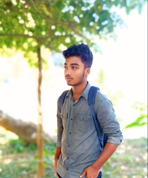 Jolie Garçon Asraful 18 from Bangladesh