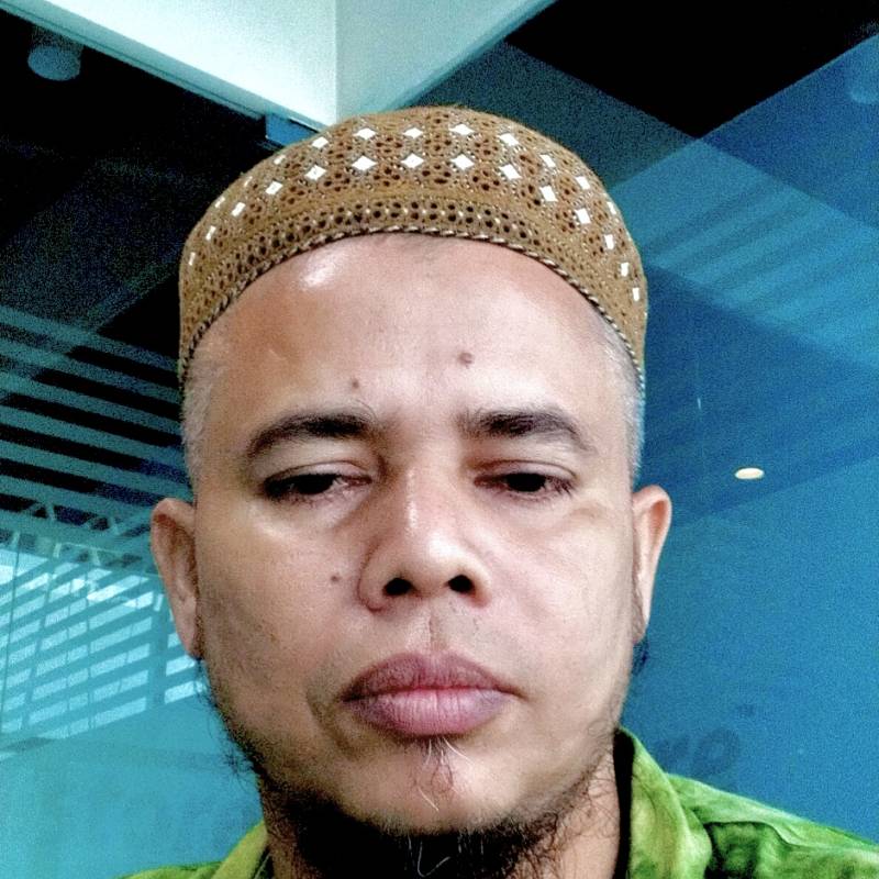 Encantadora Homem Sufol 41 from Bangladesh