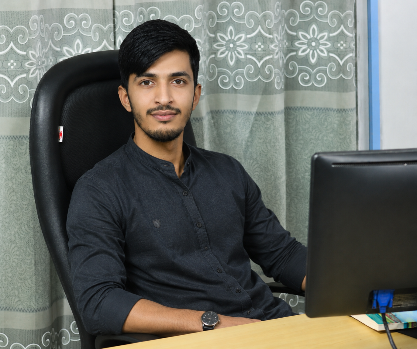 MdKhalidAbdullhaRafi84003