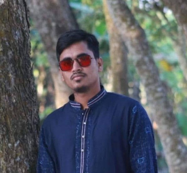 Schön Typ Aminul 33 from Bangladesh