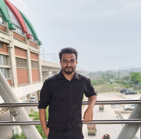 Solteira Homem RK 27 from Bangladesh