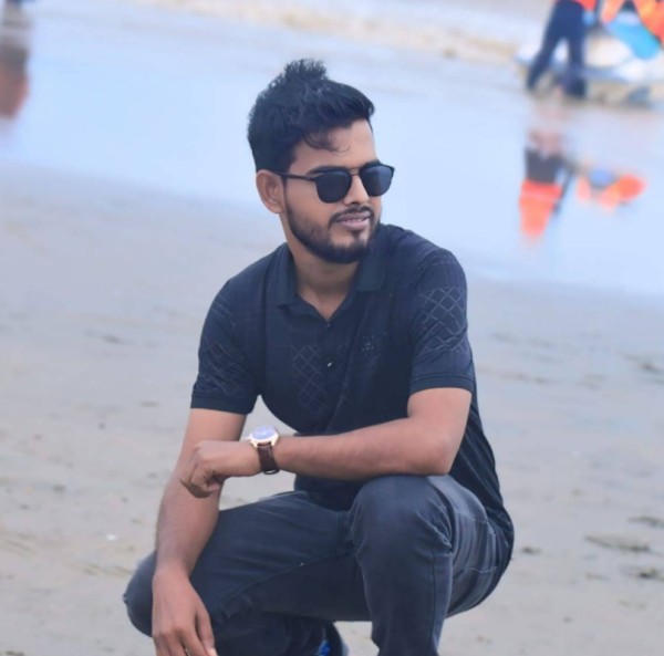 Ateşli Adam Mohammad Emran Hossain 29 from Bangladesh