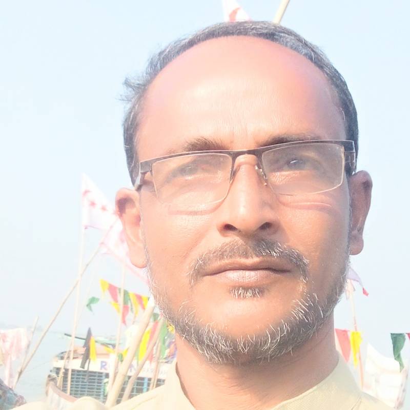 Senior Gentleman Kamrul Hasan 52 from Bangladesh