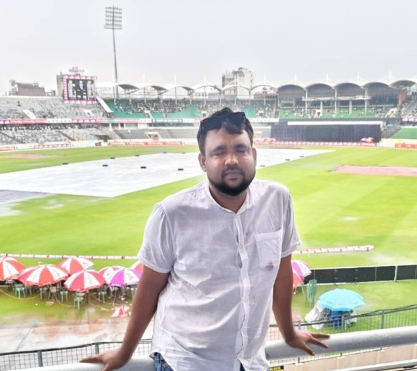 Attrayante Gentleman Md Tareq 38 from Bangladesh
