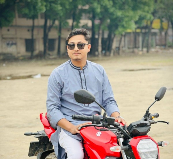 Bekar Adam Nahid R Rahmqn 25 from Bangladesh