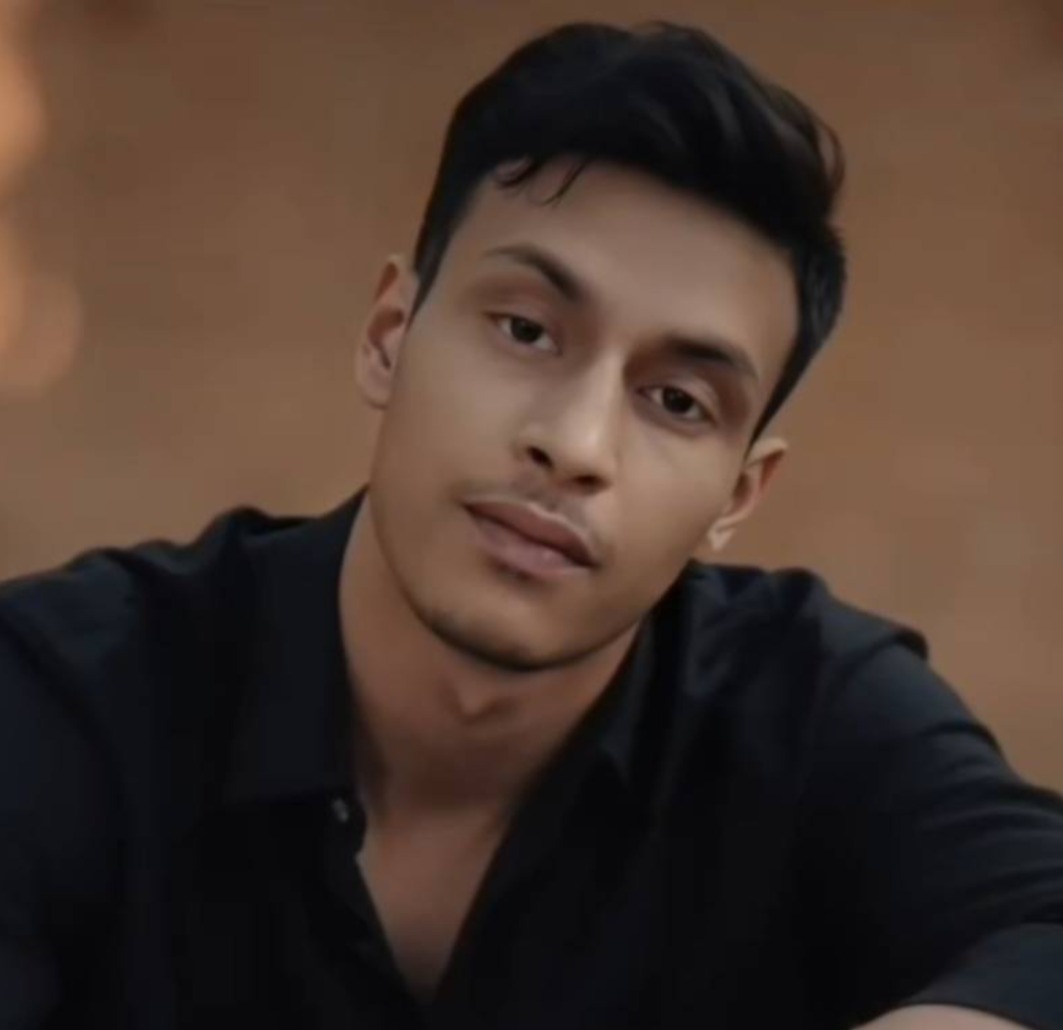 Akash62544