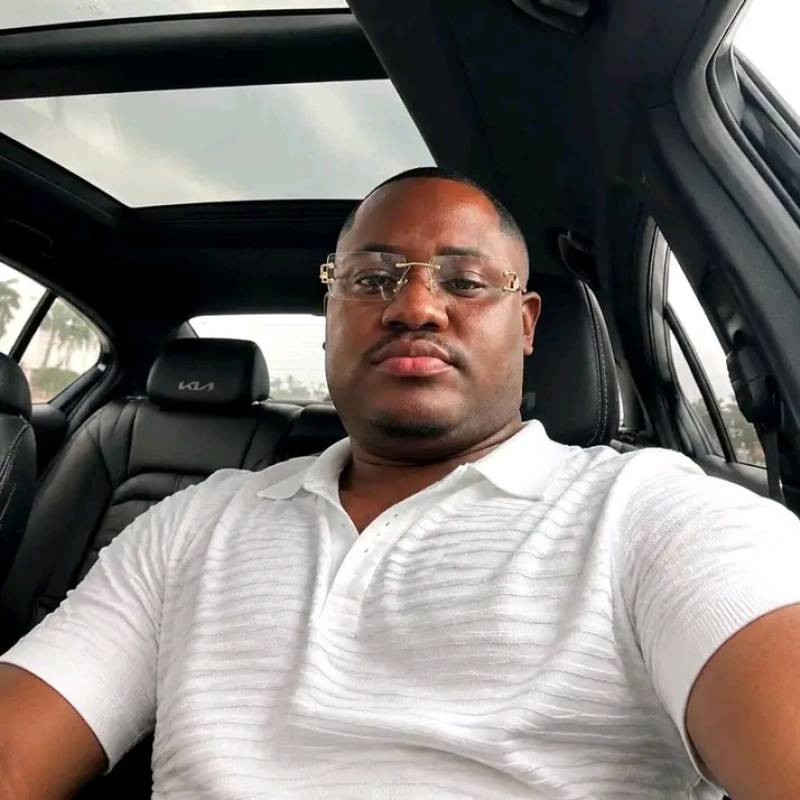 Sexy Uomo Ronaldo 26 from Angola
