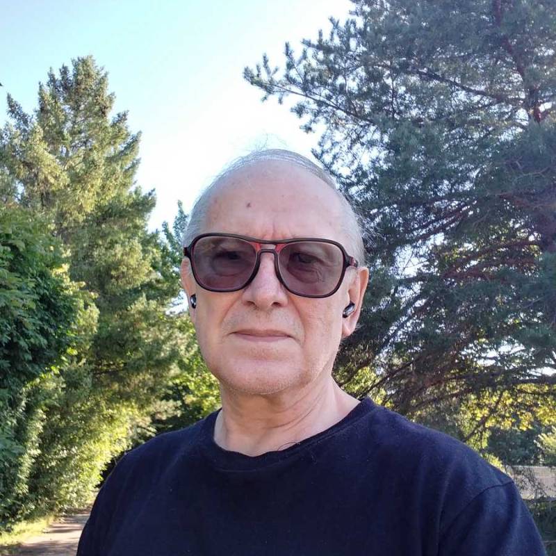 Senior Heer Andy 58 from Canada