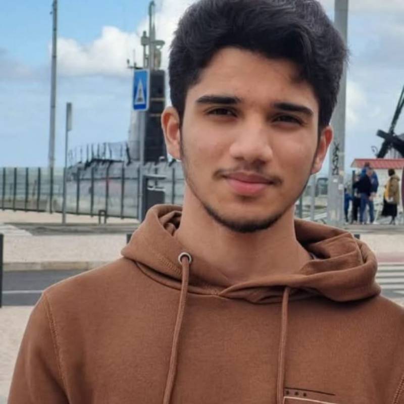 Genç Erkek MALIK 19 from Amerika Birleşik Devletleri